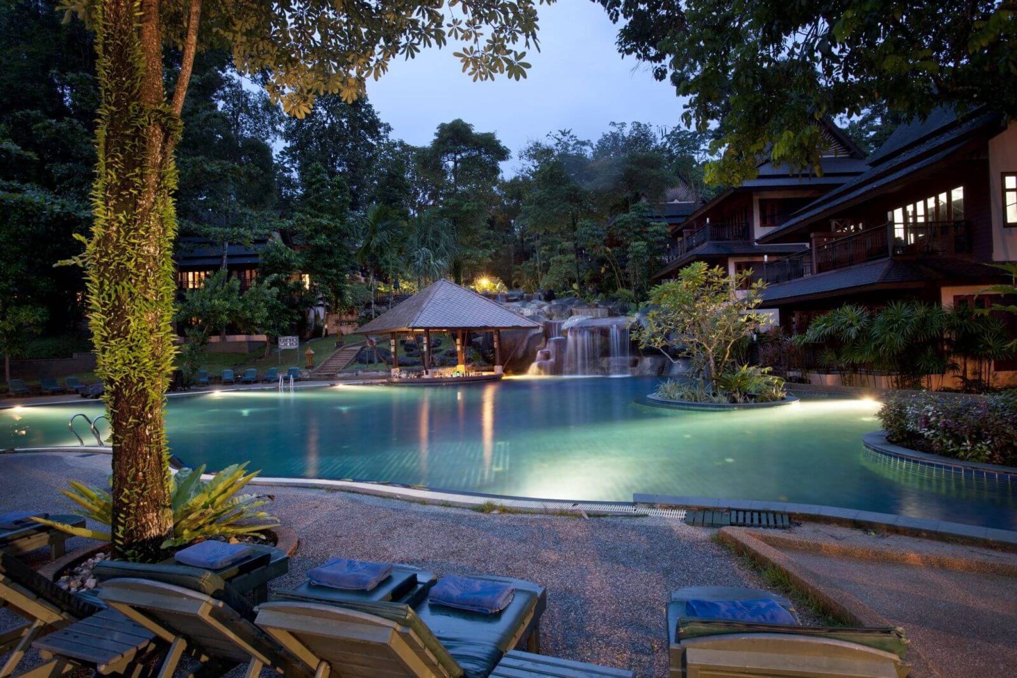 khao lak hotel merlin resort