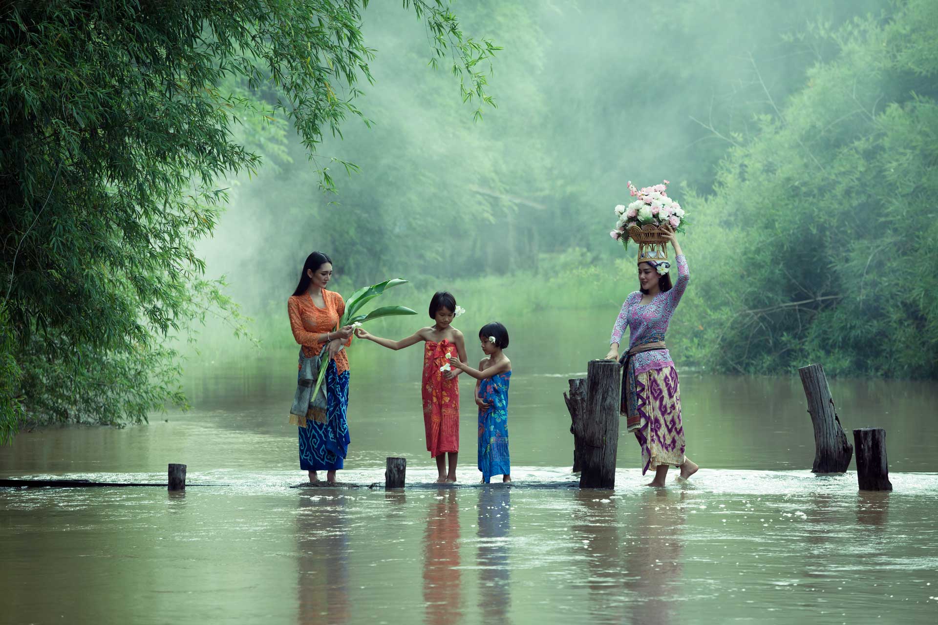 Photos of people dressed as traditional Indonesian Concept.