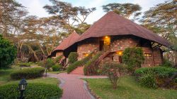 Kenya – Lake Naivasha Sopa Resort – cottage Kenya - Lake Naivasha Sopa Resort - cottage